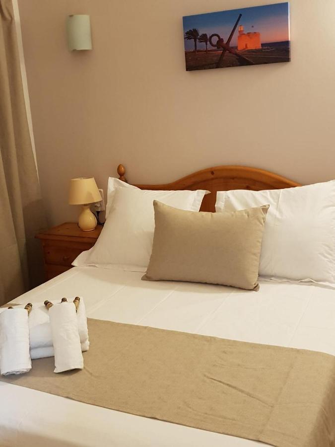 Villa Desi Cala'N Blanes  Bagian luar foto